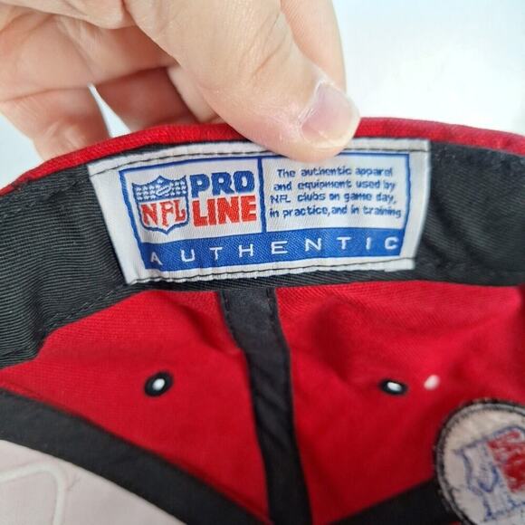 Tampa Bay Buccaneers Hat Baseball Cap Adjustable Strap Back Adults Red Puma NFL - Picture 7 of 8